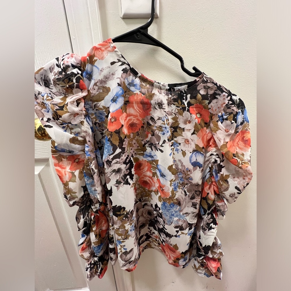 forever 21 size S long sleeve shirt
